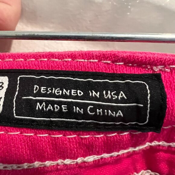 Miss Me Jeans Hot Pink Low Rise Wing Embellished Cuffed Capri, Size 27 - Picture 14 of 16